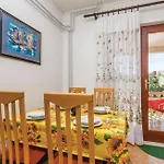 With Parking Space - 16178 Appartamento Cres