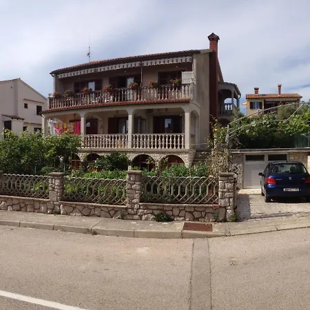 With Parking Space - 16178 Daire